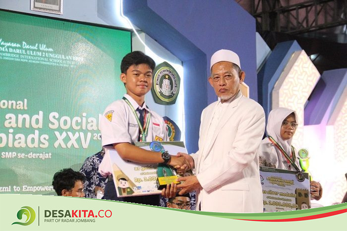 Closing Ceremony dan Awarding SSO ke-25 SMA Darul Ulum 2 Unggulan BPPT Jombang Meriah, Lahirkan Generasi Unggul Menuju Indonesia Emas 2045