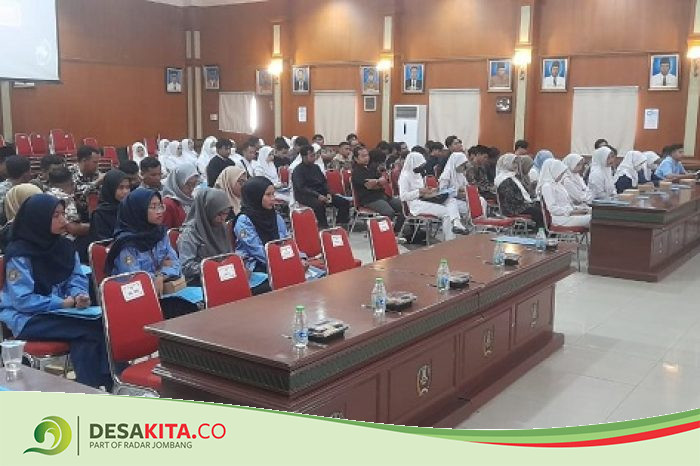 Gelar Sosialisasi Pendidikan Politik, Cara Bakesbangpol Jombang Ajak Generasi Muda Gunakan Hak Pilih