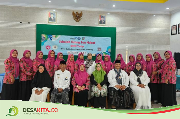 Bekali Masyarakat Ilmu Parenting, Pemdes Cukir Kecamatan Diwek Jombang Gelar Sekolah Orang Tua Hebat