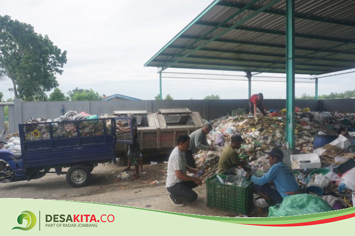 Kreatif, Desa di Jombang Ini Optimalkan Pengelolaan Sampah untuk Genjot PAD