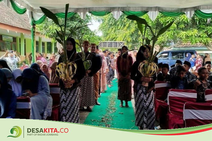 SMP Negeri 3 Kabuh Kenalkan Sekolah Melalui Giat Kamis Budaya, Ini Tujuannya