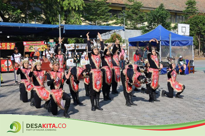 Upaya Kembangkan Sportivitas, SMPN 1 Jombang Sukses Gelar Lomba Baris-berbaris Elang Sakti Season 2 se-Jawa