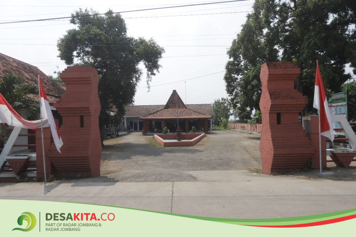 BUMDes Desa Beloh, Kecamatan Trowulan Kembangkan Kerajinan Alas Kaki