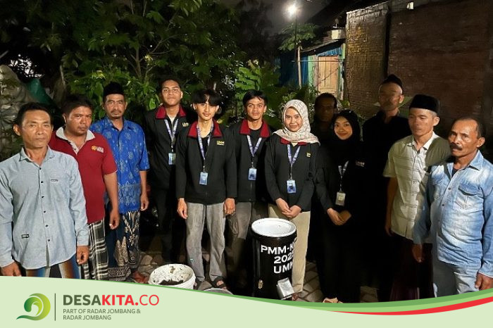 Keren! Mahasiswa PMM UMM Ciptakan Mesin Pengubah Limbah Jadi Pupuk Organik di Desa Banjardowo Jombang