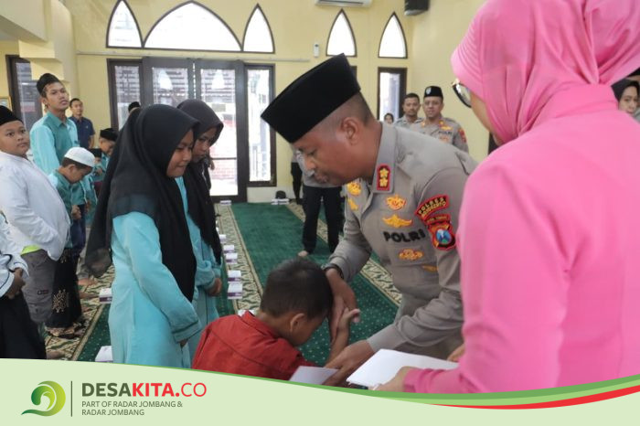 Polres Mojokerto Gelar Doa Bersama Anak Yatim dan Tebar Aksi Sosial untuk Ciptakan Harkamtibmas