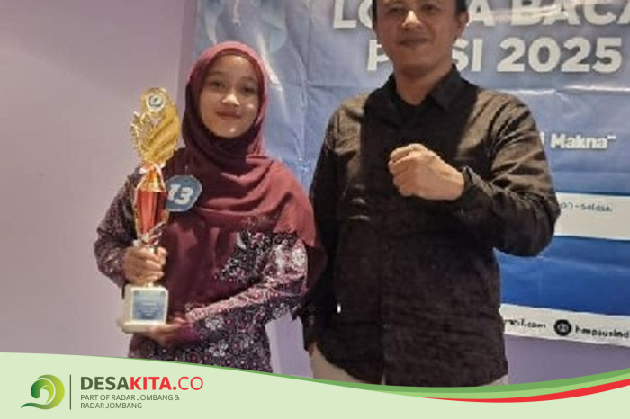 Buktikan Anak Desa Bisa! Siswi MAN 7 Jombang Ini Raih Juara Dua Baca Puisi Nasional