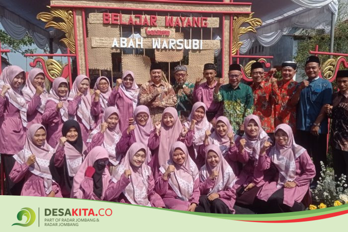 Keren! Wayang Masuk Sekolah Hadir di Desa Mentoro, Jombang Siap Cetak Dalang Cilik Masa Depan