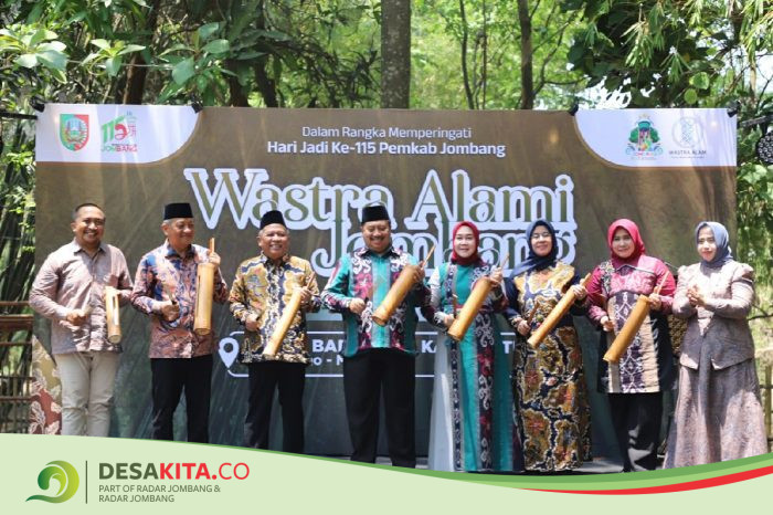 Eco Fashion dari Desa, Wastra Alami Jombang Tampilkan Pewarna Ramah Lingkungan