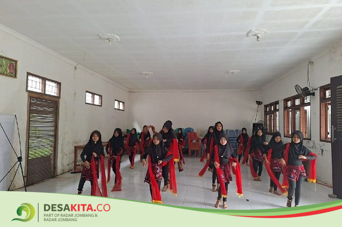 Lestarikan Budaya Lokal, Desa Tanggalrejo Kecamatan Mojoagung Jombang Adakan Pelatihan Menari Gratis