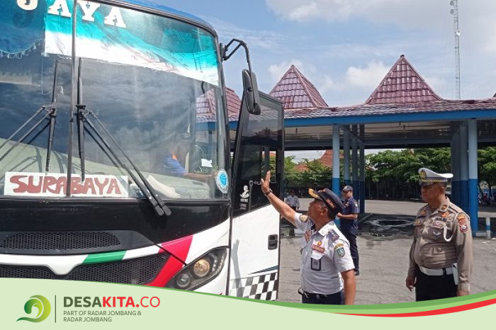 Dishub-Polisi Gelar Razia Gabungan di Terminal Kepuhsari, Upaya Jaga Keselamatan Pemudik Jelang Nataru