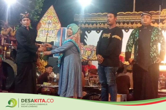 Desa Kedungmlati, Kecamatan Kesamben Jombang Gelar Tumpengan dan Pagelaran Wayang Kulit Sambut Bulan Ruwah