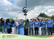 Keren! Baksos di Desa Wringinpitu Mojowarno Jombang, Mahasiswa UNISMA Pasang Cermin Keselamatan