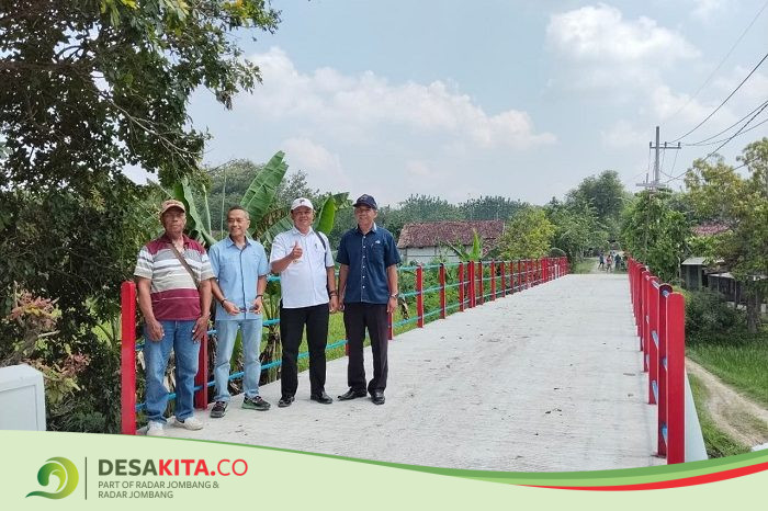 Dukung Akses Warga, Pemdes Jiporapah, Jombang Apresiasi Pembangunan Jembatan 40 Meter di Kedungdendeng