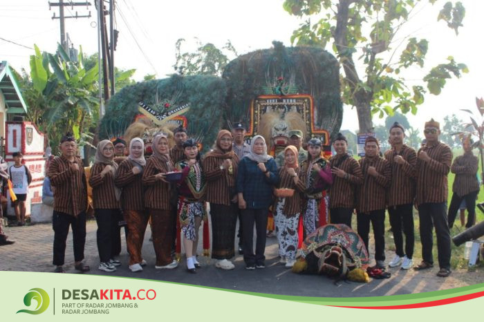 Tradisi Sedekah Desa di Megaluh Jombang Pecah, Warga Padati Pawai Budaya