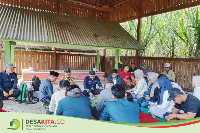 Guyub Rukun Warga Ngampungan Jombang, Bersih Desa Diawali Doa di Sumber Ubalan