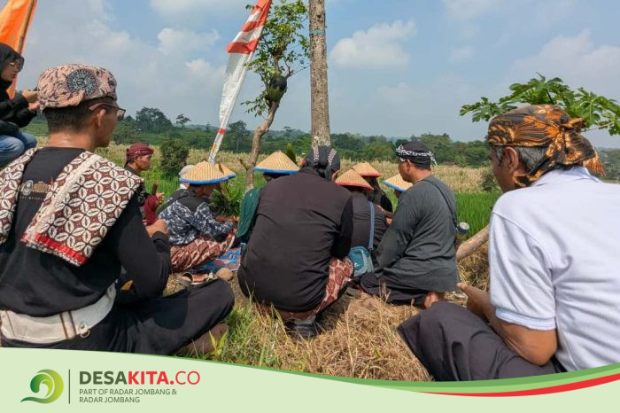 Desa Seloliman, Kecamatan Trawas  Gelar Upacara Adat Keleman, Berharap Panen Padi Melimpah