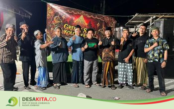 Sambut Bulan Suro, Warga Pulolor Jombang Padamkan Lampu lalu Keliling Kampung Bawa Obor