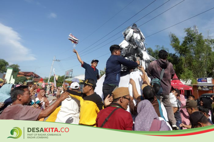 Desa Medali, Kecamatan Puri Perkuat Ikon Desa Penghasil Alas Kaki
