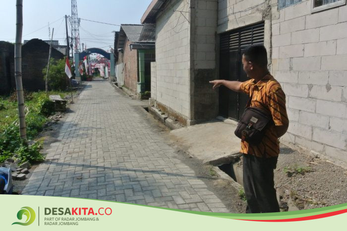 Demi Kenyamanan Warga, Pemdes Kepuhkembeng Jombang Prioritaskan Pembangunan Jalan Paving